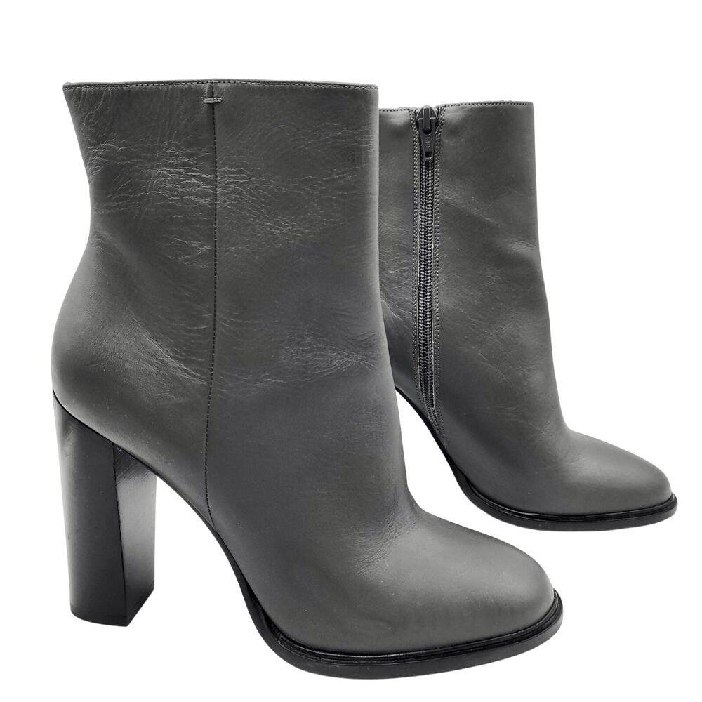 Vince Overton Graphite Gray Leather Block Heel Ankle Boots Women's Size 7 Chic